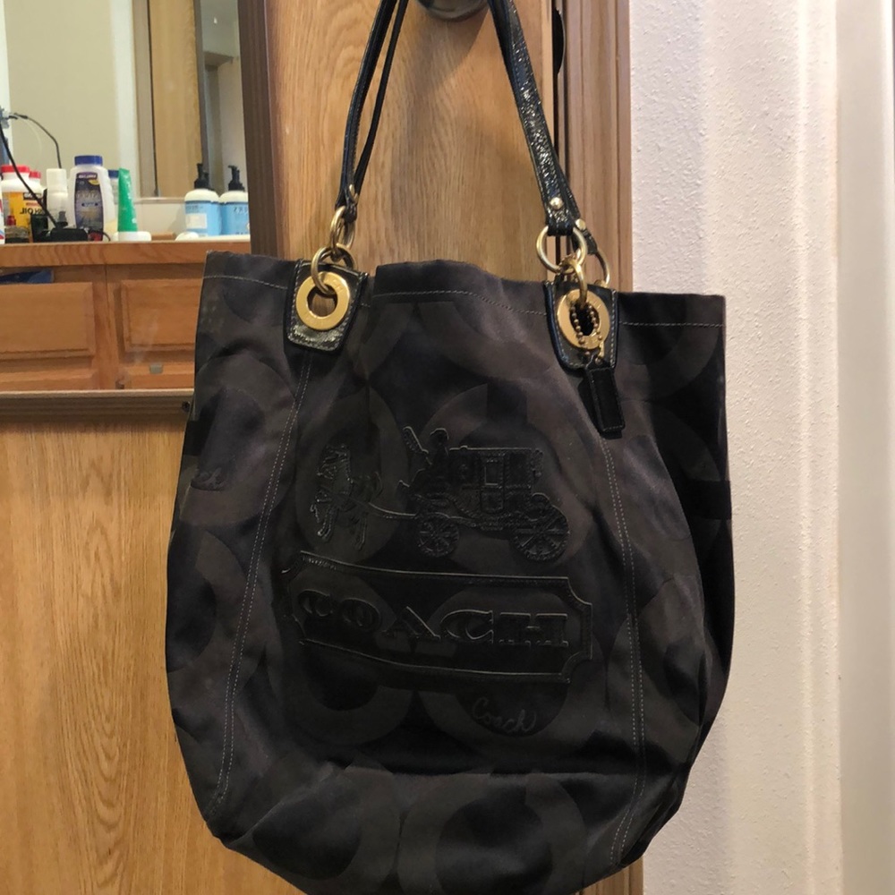 Coach shoulder bag